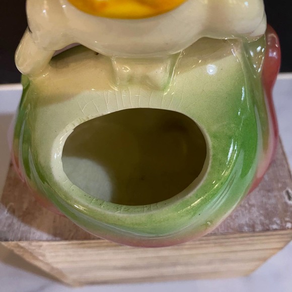 Shawnee Pottery USA Southern Belle girl/lady planter vase - Picture 5 of 5